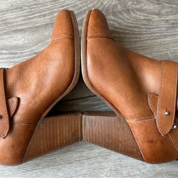 RAG & BONE Harrow Ankle Boots with Sherpa Lining - Picture 11 of 16